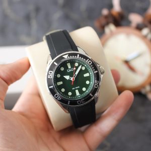 ساعت کیو اند کیو مردانه Q&Q C72A-010PY